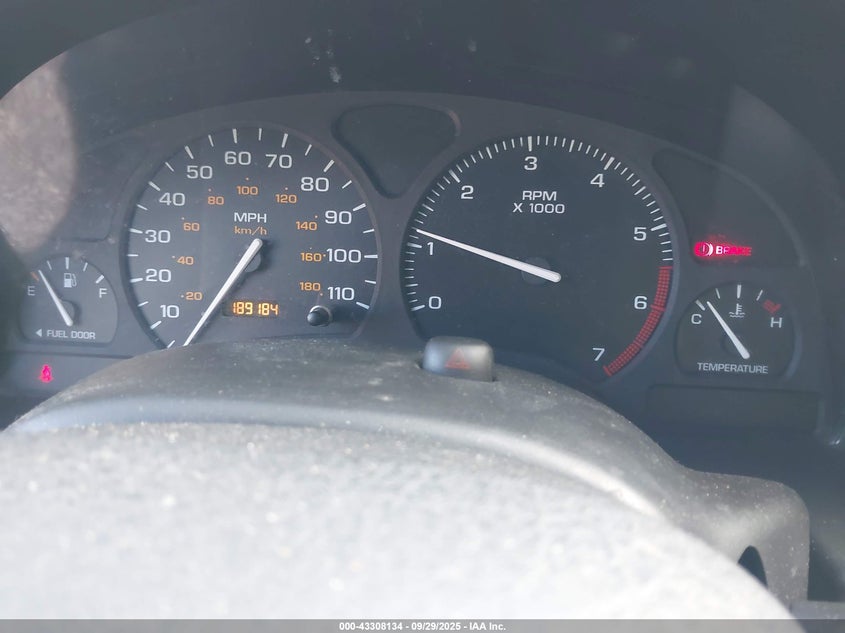 2001 Saturn Sl VIN: 1G8ZF528X1Z304093 Lot: 43308134