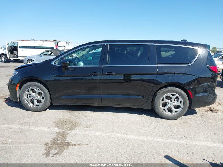 2024 CHRYSLER PACIFICA LIMITED - 2C4RC1GG0RR142486