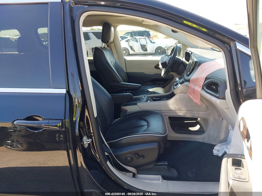 2024 CHRYSLER PACIFICA LIMITED - 2C4RC1GG0RR142486