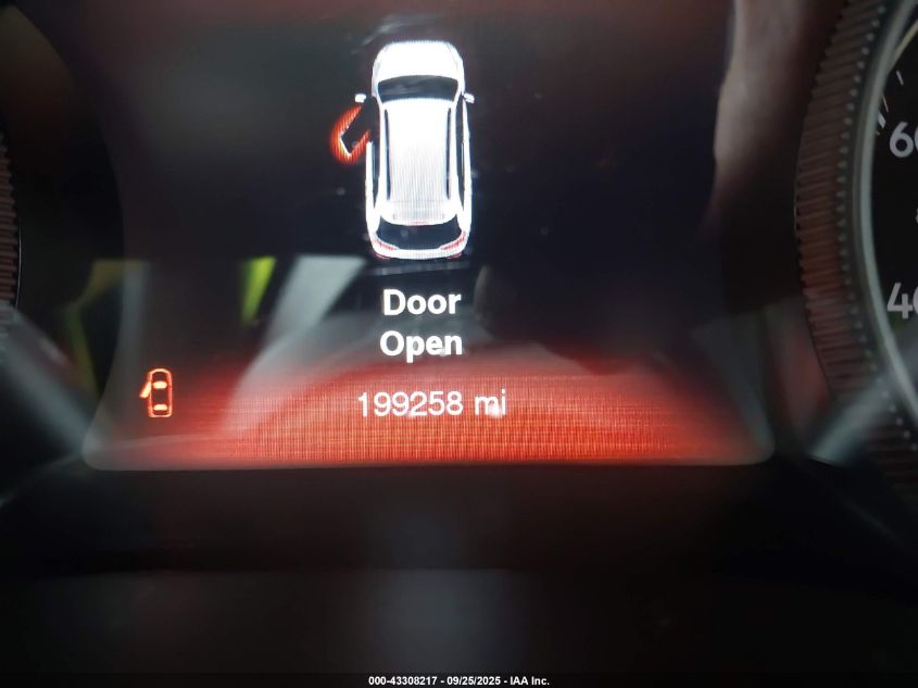 2017 Jeep Cherokee Limited 4X4 VIN: 1C4PJMDS6HW639765 Lot: 43308217