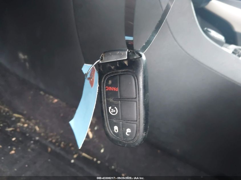 2017 Jeep Cherokee Limited 4X4 VIN: 1C4PJMDS6HW639765 Lot: 43308217