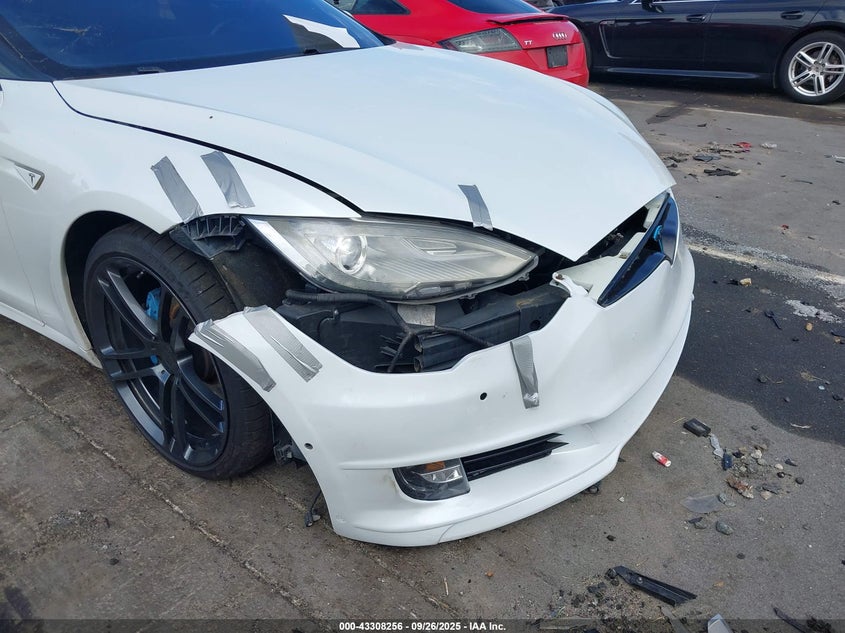 2016 Tesla Model S 90D/P100D/P85D/P90D VIN: 5YJSA1E40GF128340 Lot: 43308256