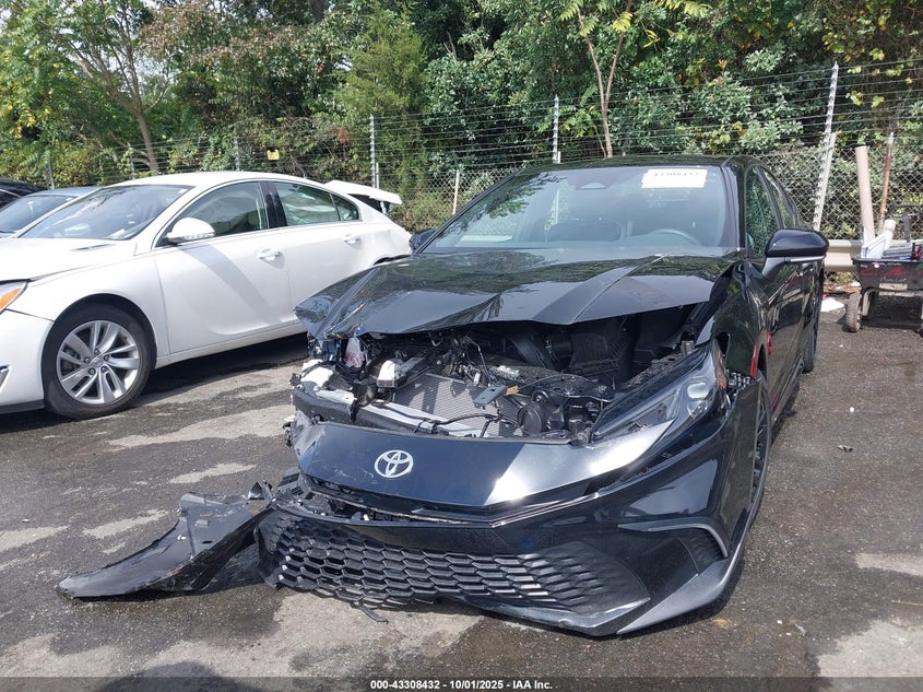 2025 TOYOTA CAMRY SE - 4T1DAACK4SU555896