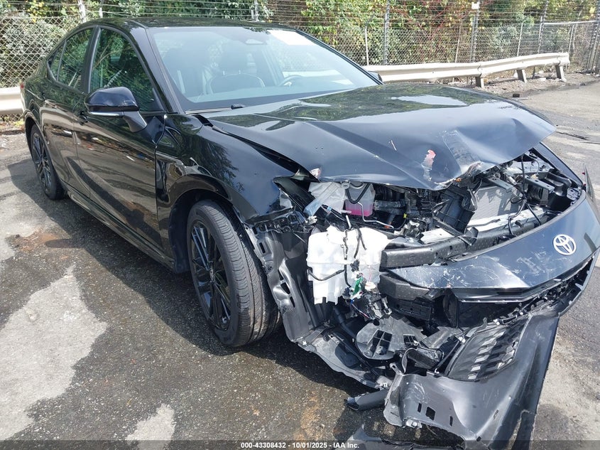 2025 TOYOTA CAMRY SE - 4T1DAACK4SU555896