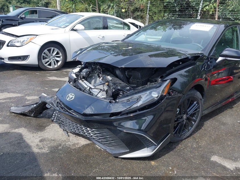 2025 TOYOTA CAMRY SE - 4T1DAACK4SU555896