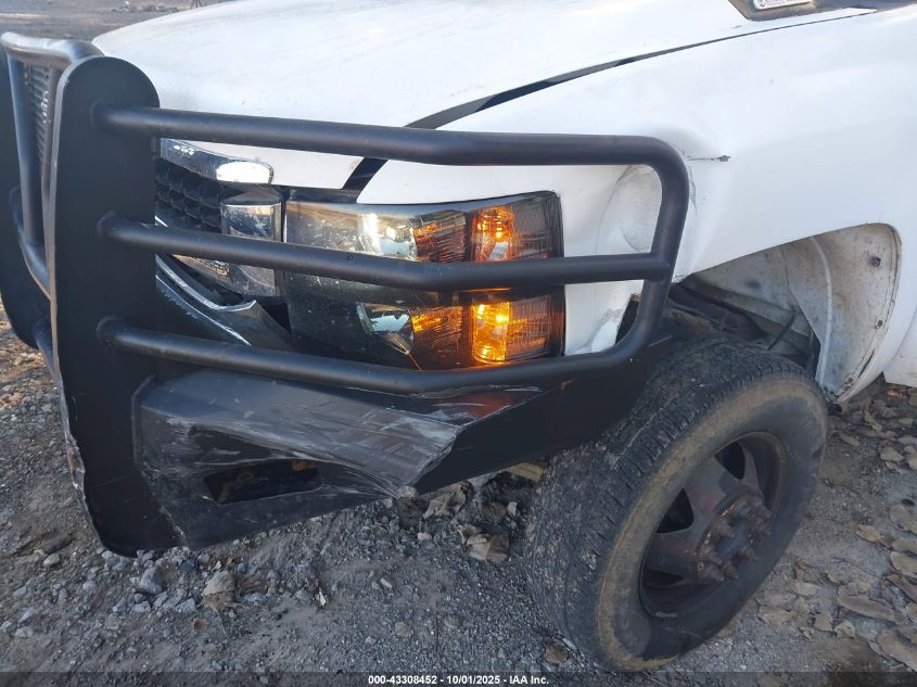 2008 Chevrolet Silverado 3500Hd Chassis Work Truck VIN: 1GBJK34648E156740 Lot: 43308452