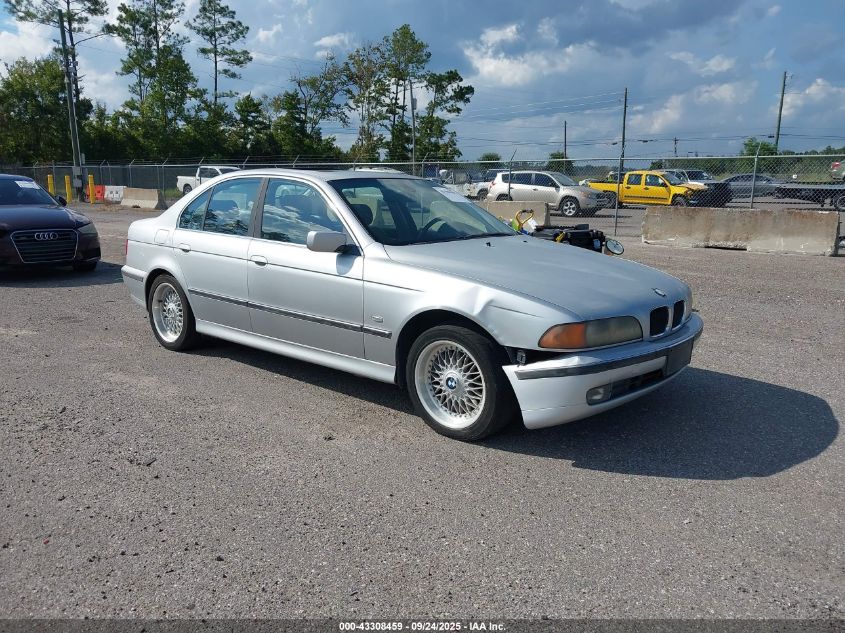 2000 BMW 528Ia