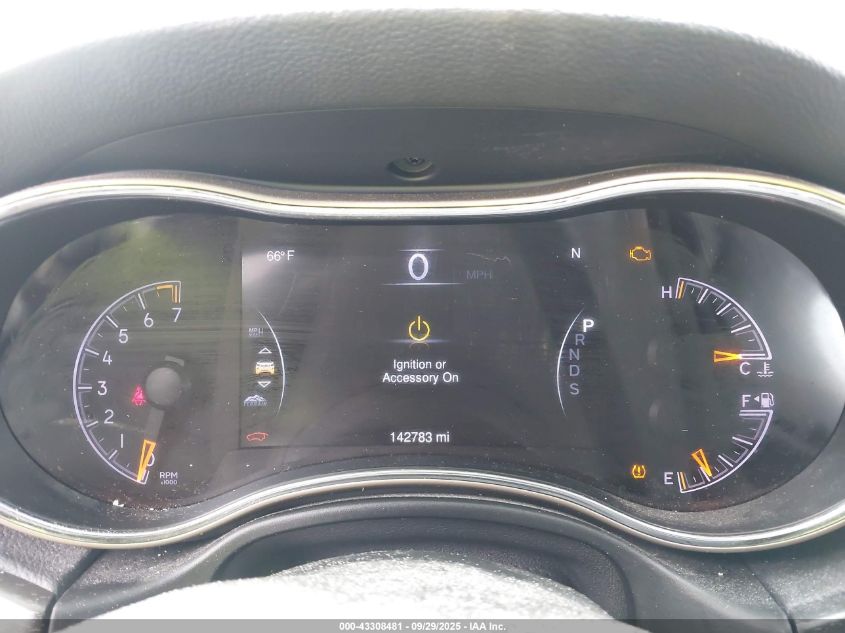 2015 Jeep Grand Cherokee Limited VIN: 1C4RJFBG3FC102675 Lot: 43308481