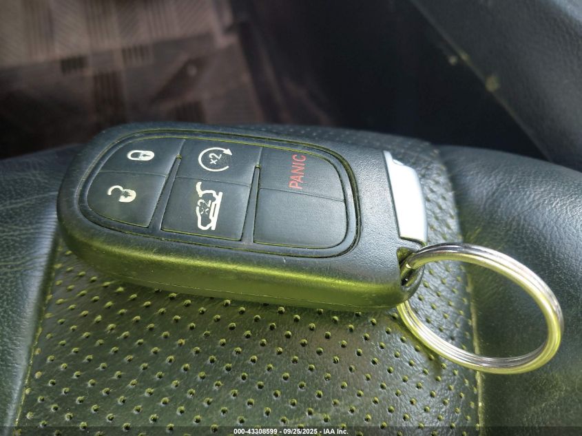 2019 Jeep Cherokee Limited 4X4 VIN: 1C4PJMDX3KD303554 Lot: 43308599