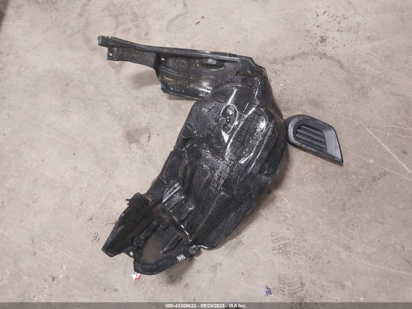 2015 SUBARU FORESTER 2.5I PREMIUM - JF2SJADC5FH441053