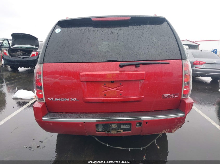 2013 GMC YUKON XL 1500 DENALI - 1GKS2MEF3DR189630