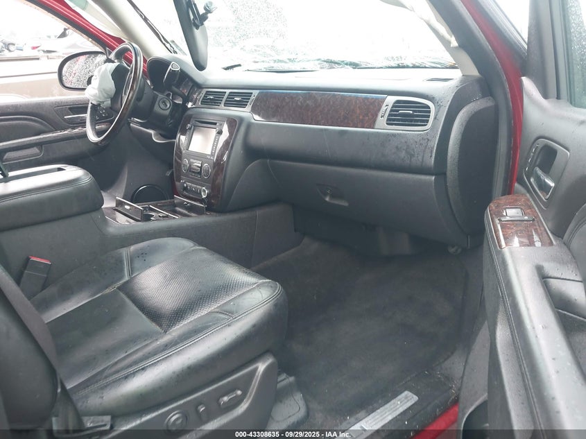 2013 GMC YUKON XL 1500 DENALI - 1GKS2MEF3DR189630