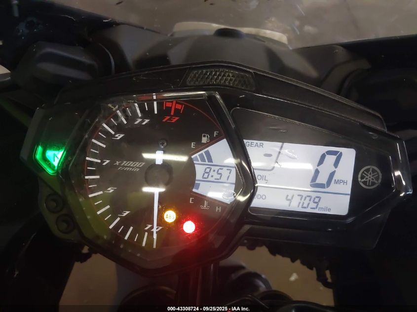 2017 Yamaha Yzfr3 A VIN: MH3RH15Y5HK001599 Lot: 43308724