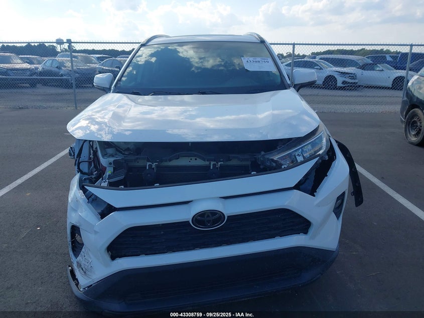 2019 TOYOTA RAV4 XLE - 2T3W1RFV0KC014320