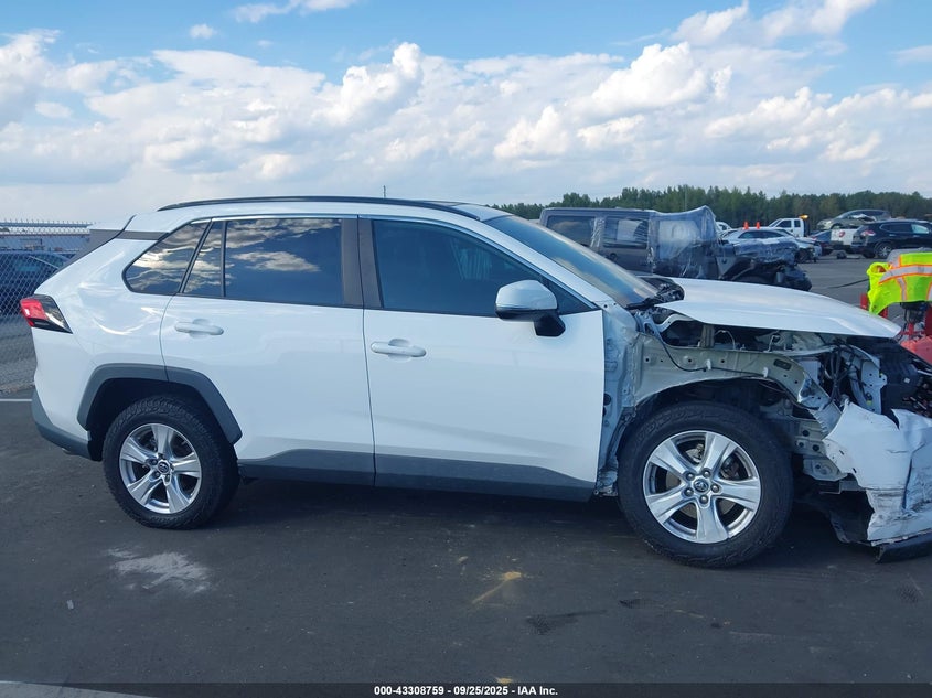 2019 TOYOTA RAV4 XLE - 2T3W1RFV0KC014320
