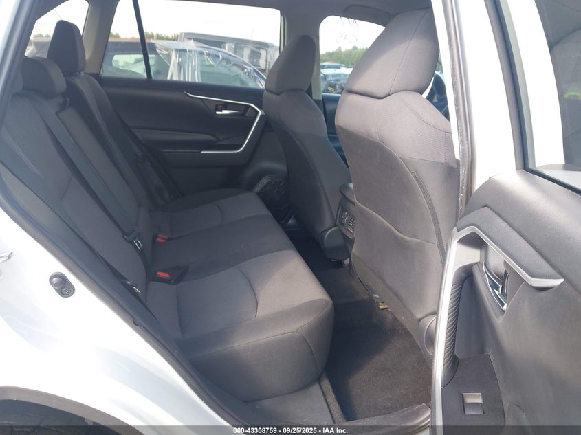 2019 TOYOTA RAV4 XLE - 2T3W1RFV0KC014320