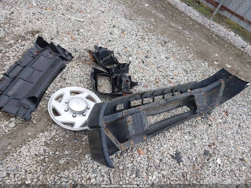 2011 Ford E-350 Super Duty Xl VIN: 1FBNE3BLXBDA70461 Lot: 43308777