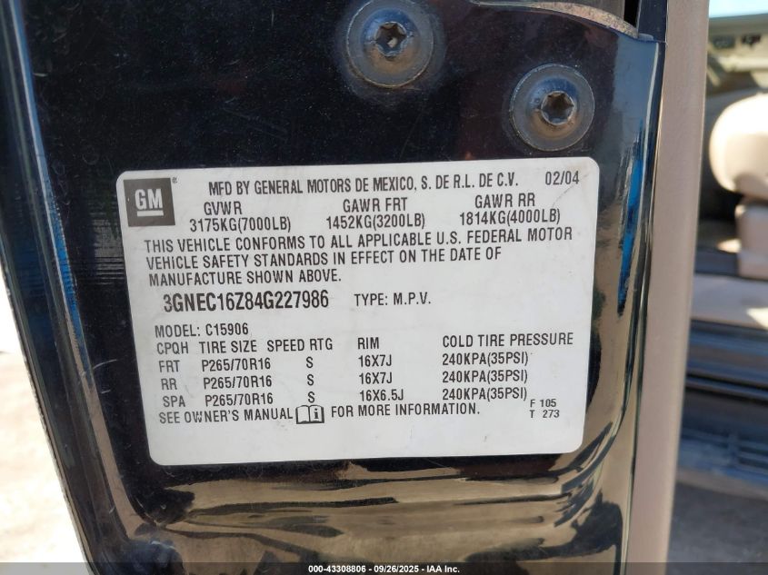 2004 Chevrolet Suburban 1500 Lt VIN: 3GNEC16Z84G227986 Lot: 43308806