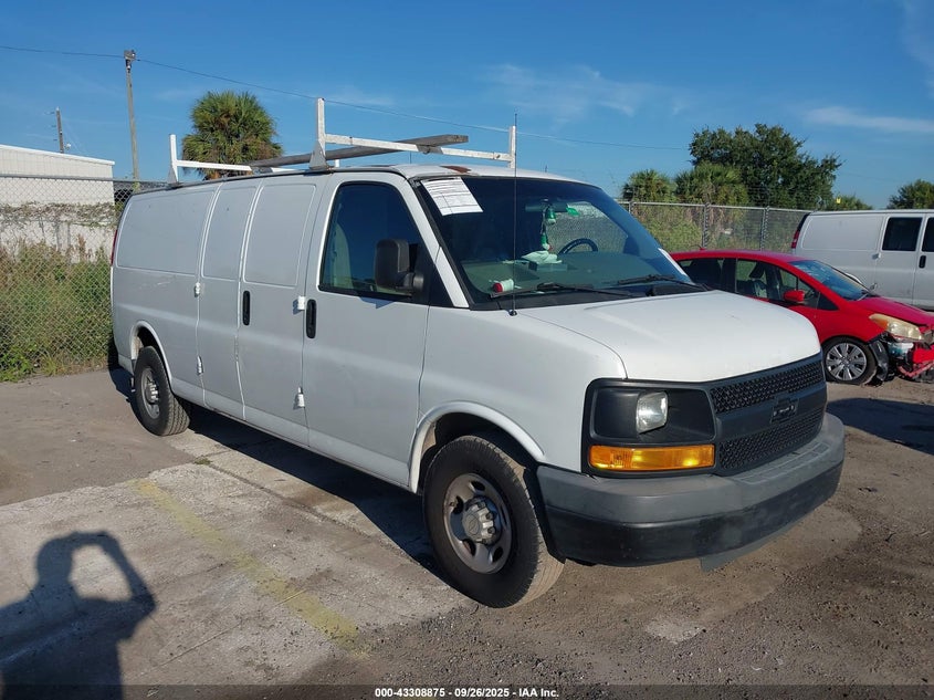 Vin: , lot: 43803520, chevrolet express 2500 work van 2010 img_1