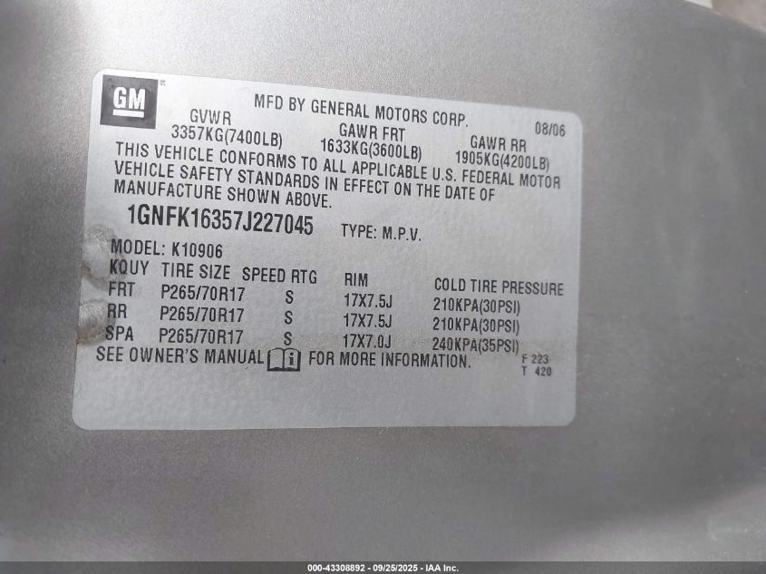 2007 Chevrolet Suburban 1500 Ls VIN: 1GNFK16357J227045 Lot: 43308892