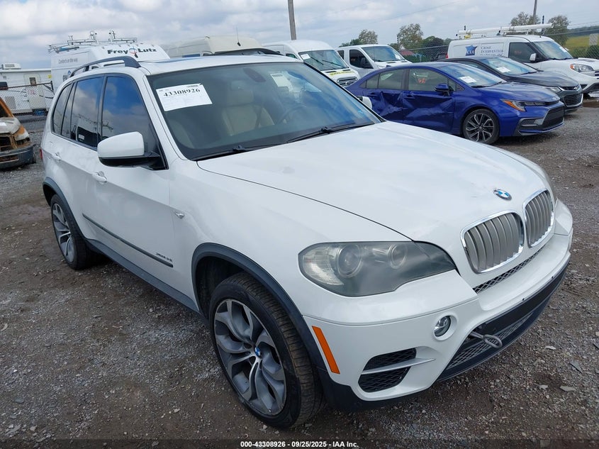 5UXZV8C52BLL67948 2011 BMW X5 xDrive50I auction photo 1