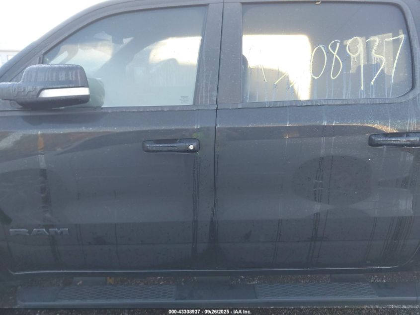 2019 Ram 1500 Big Horn/Lone Star 4X4 5'7 Box VIN: 1C6RRFFG5KN736465 Lot: 43308937