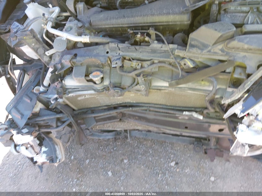 2015 NISSAN ROGUE S - KNMAT2MTXFP563133