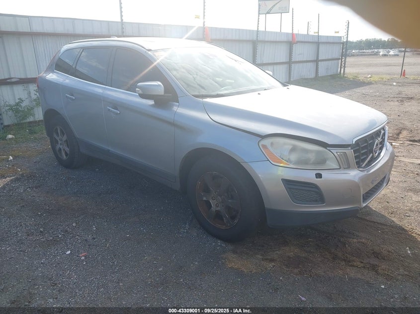 VOLVO XC60 3.2 PREMIER