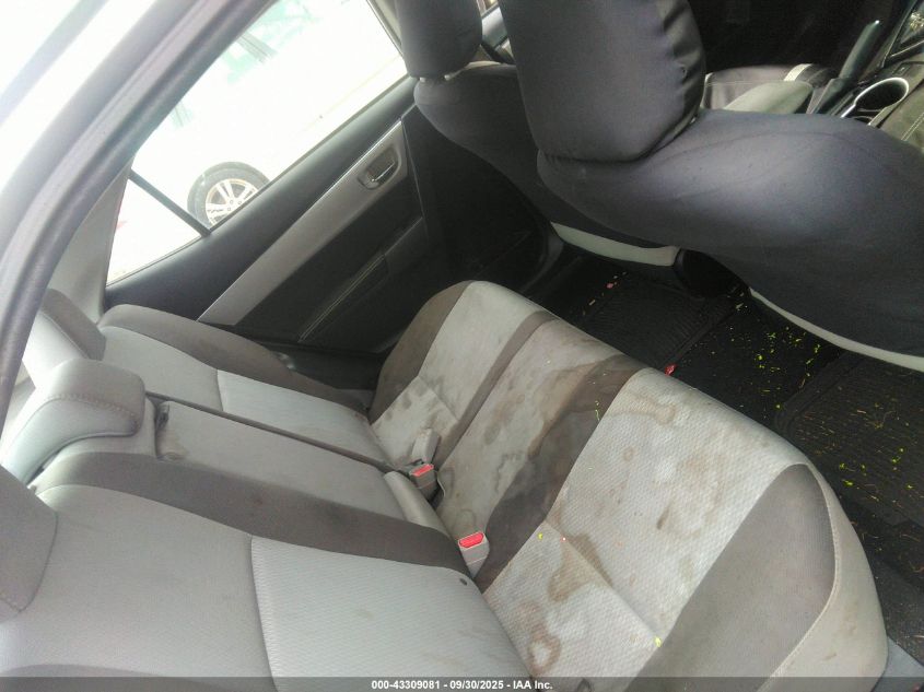 2017 Toyota Corolla Le VIN: 5YFBURHE0HP656685 Lot: 43309081