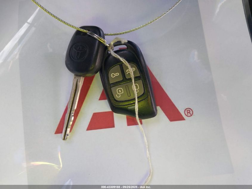 2008 Toyota Sequoia Limited 5.7L V8 VIN: 5TDZY68A28S011817 Lot: 43309188