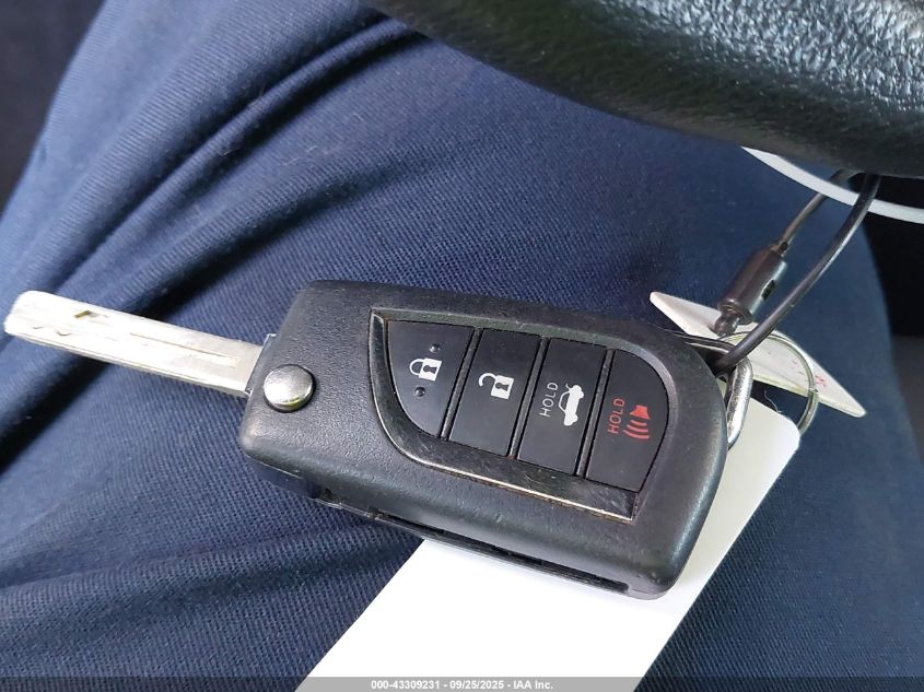 2021 Toyota Corolla Le VIN: 5YFEPMAE8MP207217 Lot: 43309231