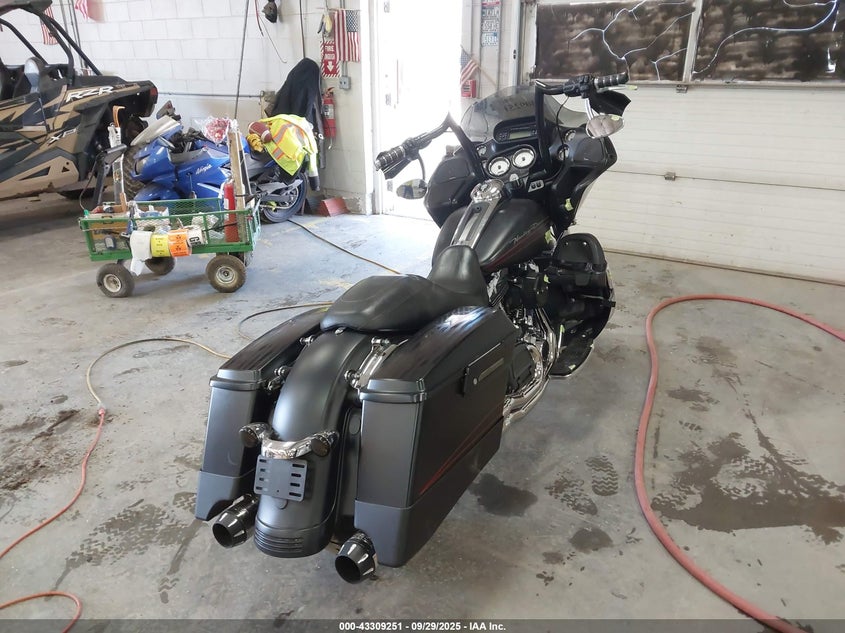 1HD1KHM16DB672170 2013 HARLEY-DAVIDSON ROAD GLIDE photo no. 4