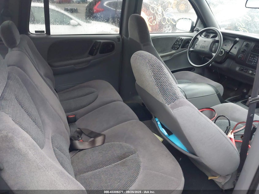1B4HS28Y5XF685510 1999 DODGE DURANGO photo no. 8
