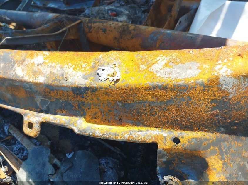 2001 Ford F-350 VIN: 1FTSX31S31EB21910 Lot: 43309311