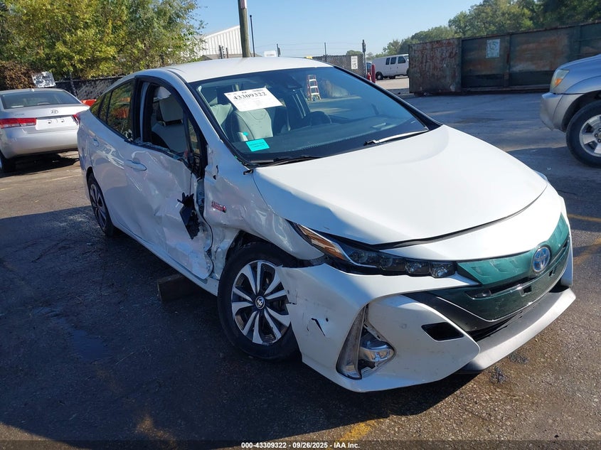 TOYOTA PRIUS PRIME ADVANCED