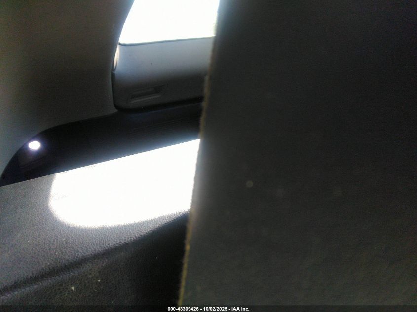 2004 Chrysler Crossfire VIN: 1C3AN69L64X008143 Lot: 43309426