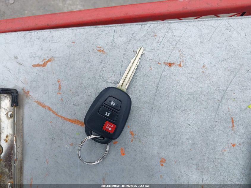 2012 Toyota Prius C One VIN: JTDKDTB38C1510438 Lot: 43309450