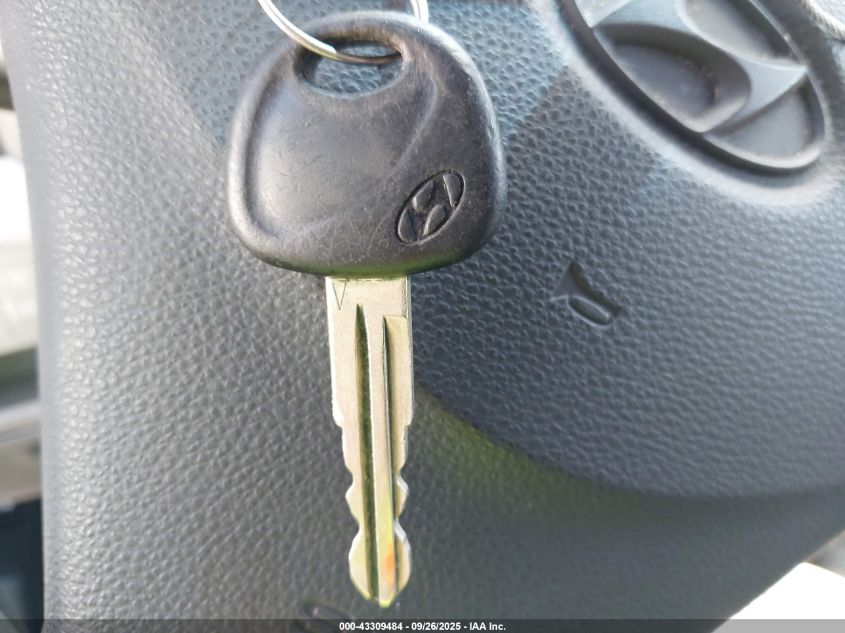 2009 Hyundai Accent Gls VIN: KMHCN46C79U295249 Lot: 43309484