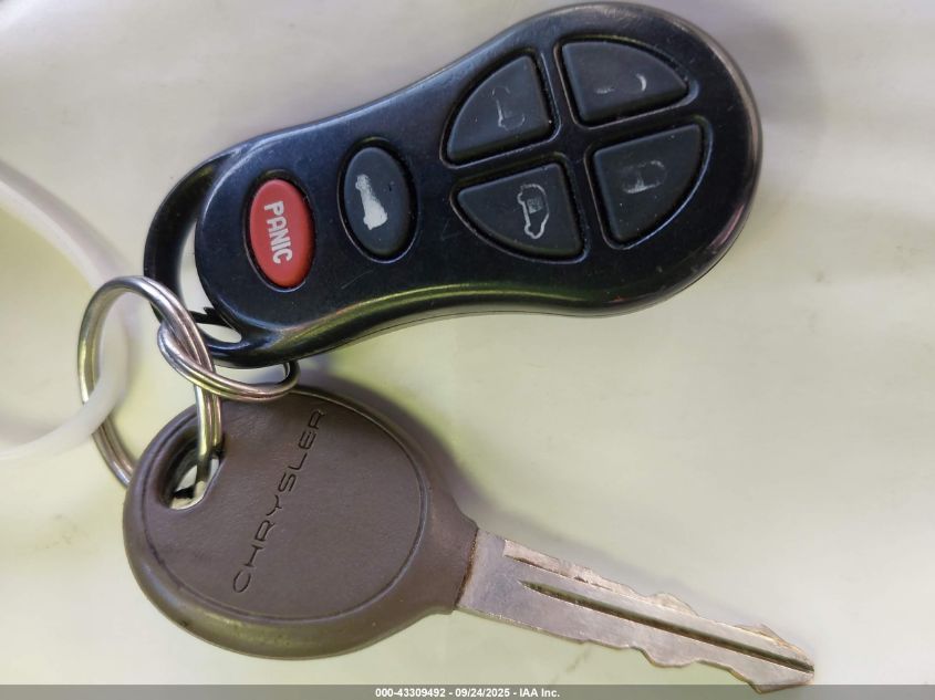 2003 Chrysler Town & Country Ex VIN: 2C8GP74L73R174163 Lot: 43309492