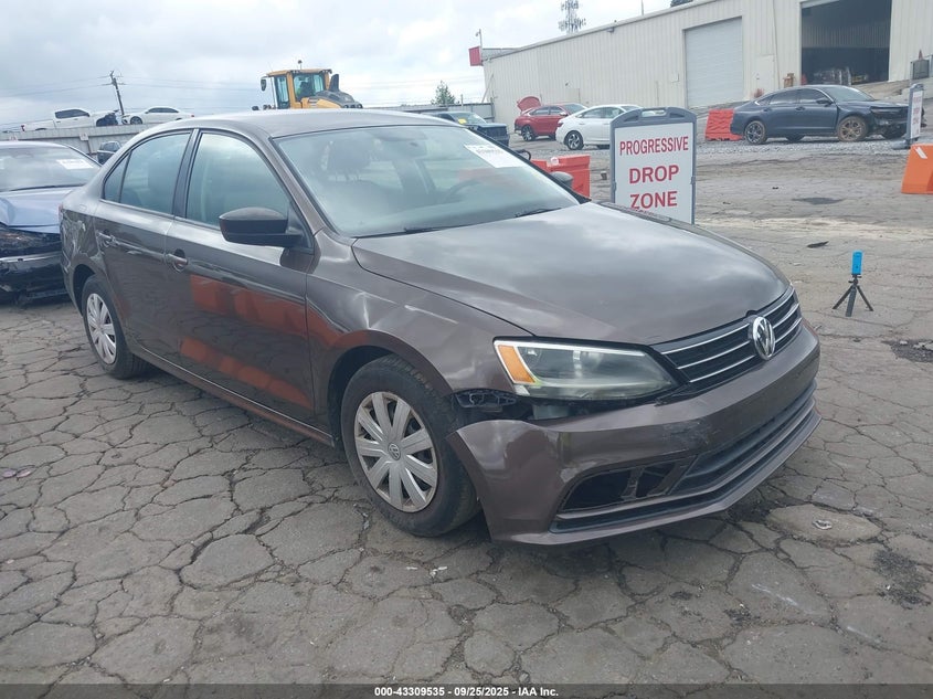 2015 VOLKSWAGEN JETTA 2.0L S - 3VW2K7AJXFM264929
