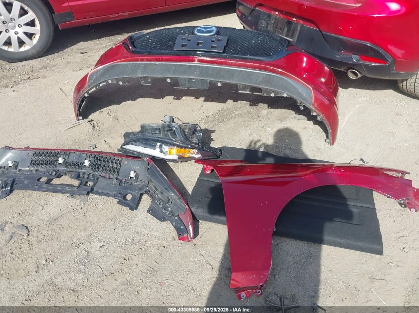 2019 Mazda Mazda3 VIN: JM1BPAJM2K1131844 Lot: 43309586