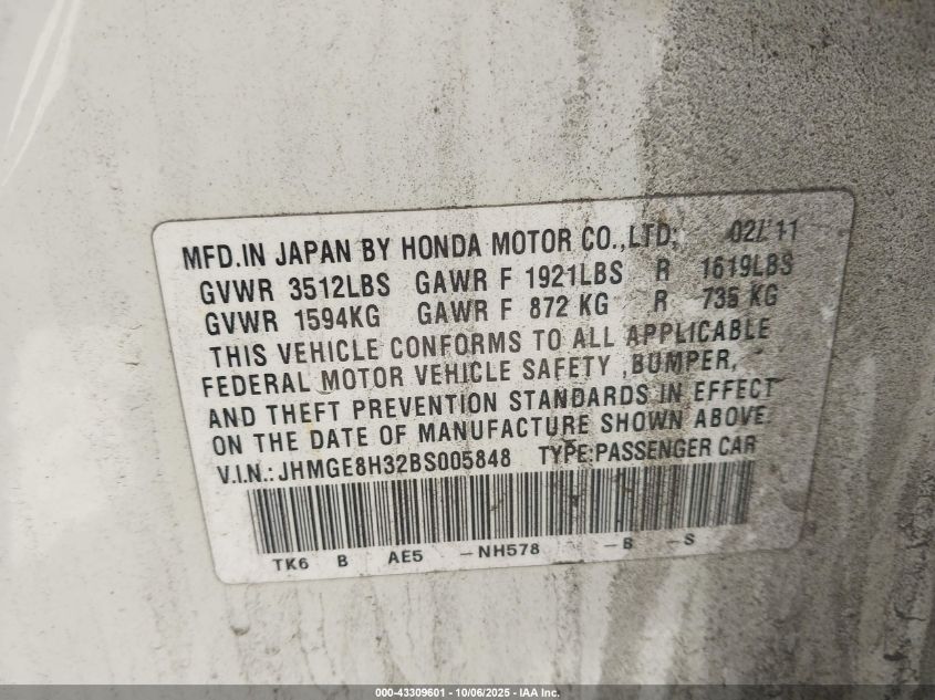 2011 Honda Fit VIN: JHMGE8H32BS005848 Lot: 43309601