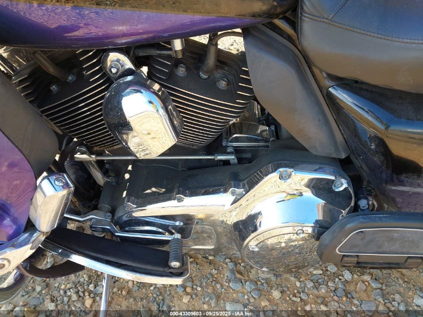 2010 Harley-Davidson Flhtk VIN: 1HD1KEM16AB651779 Lot: 43309603