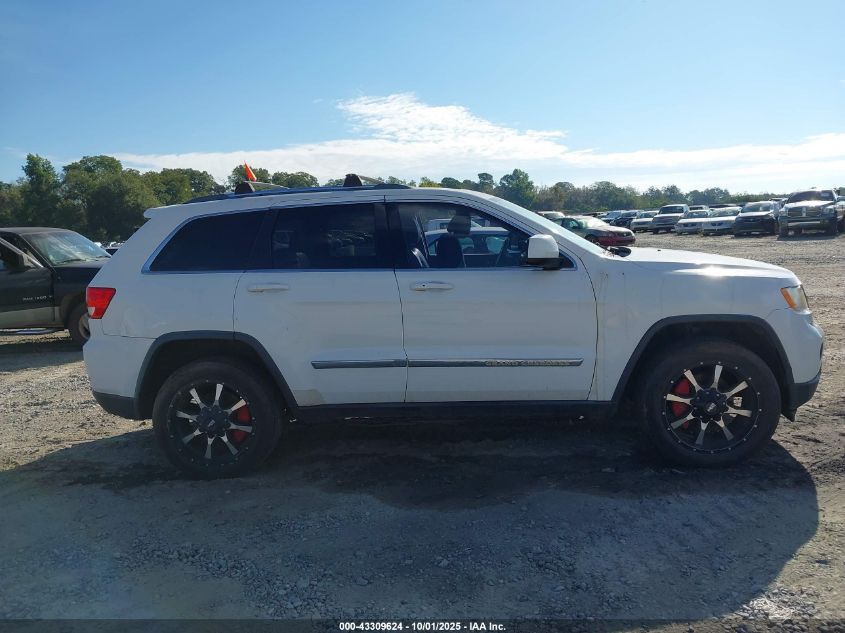 2013 Jeep Grand Cherokee Laredo VIN: 1C4RJFAGXDC582356 Lot: 43309624