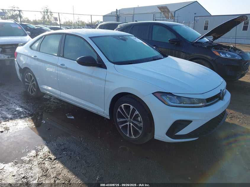 VOLKSWAGEN JETTA 1.5T SPORT