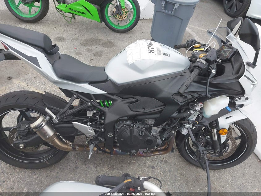 2025 Kawasaki Zx400 S VIN: ML5ZXCS16SDA39811 Lot: 43309828