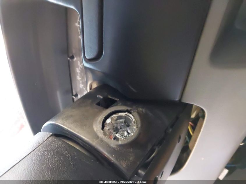 1996 Ford F250 VIN: 1FTHW26G2TEA52061 Lot: 43309850