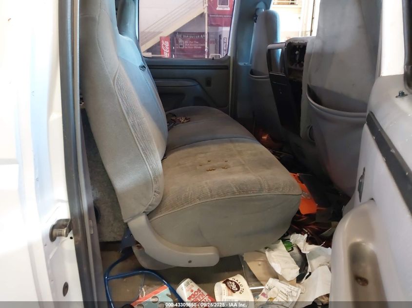 1996 Ford F250 VIN: 1FTHW26G2TEA52061 Lot: 43309850