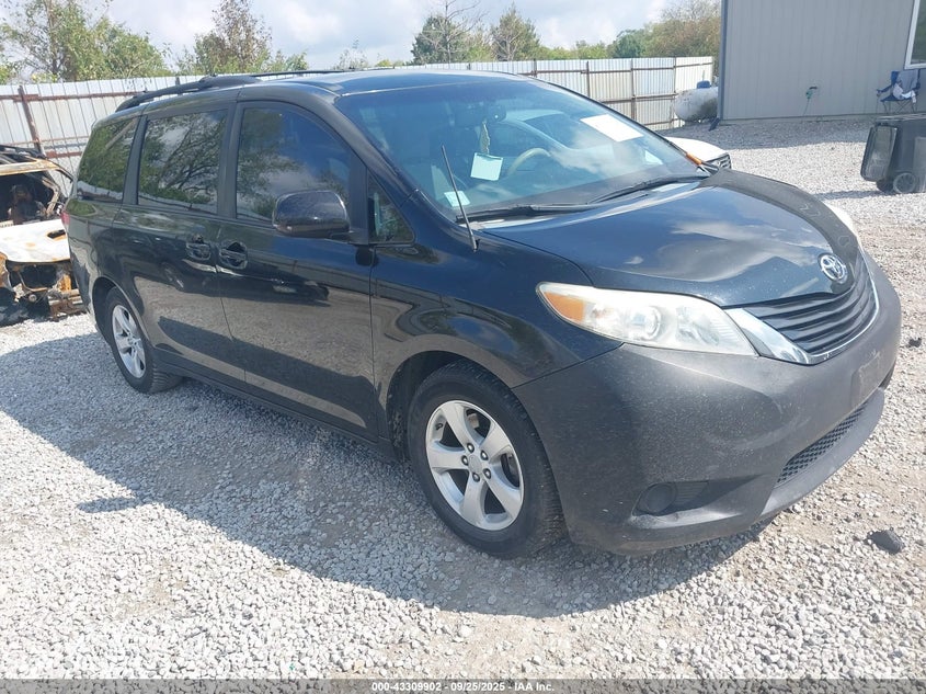 5TDKK3DC2BS039875 2011 Toyota Sienna Le V6 auction photo 1