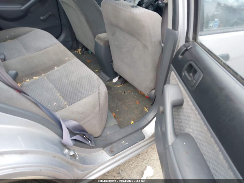 2004 Honda Civic Vp VIN: 2HGES16384H560469 Lot: 43309913